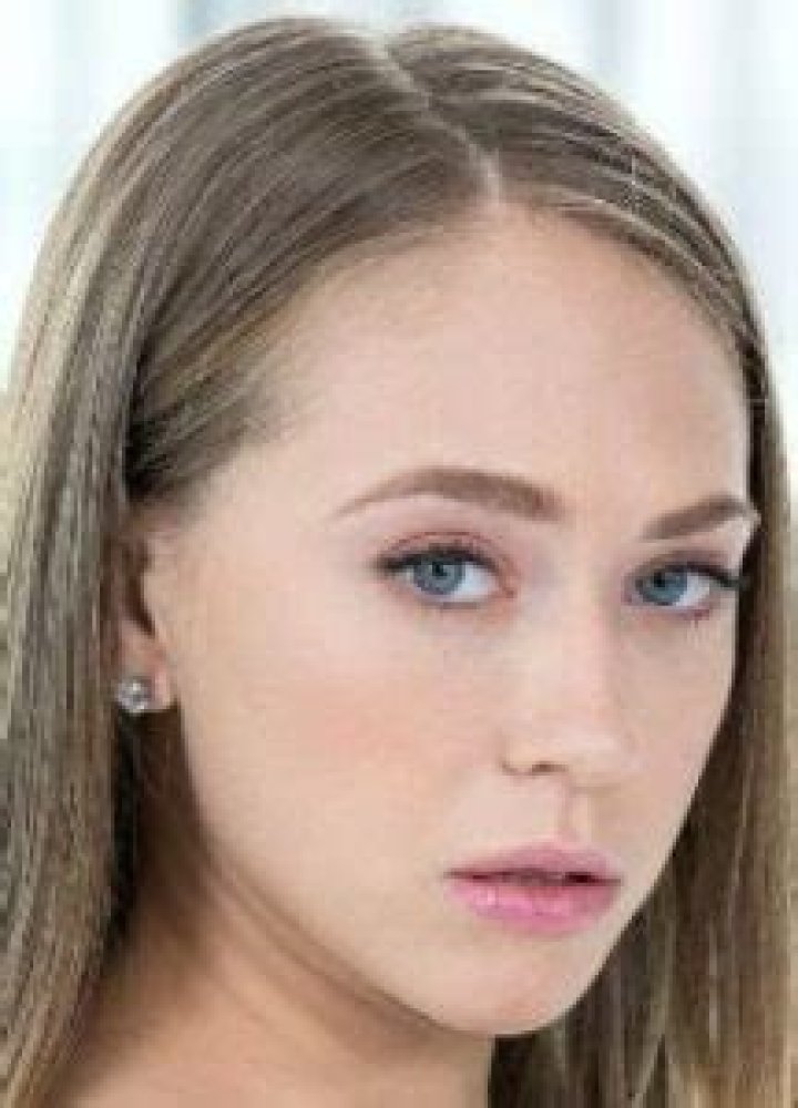 Kagney Linn Karter Biography, Age, Wiki, Husband & More