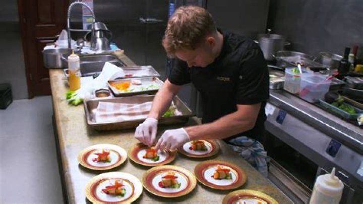 S08.E02: Two Many Cooks - Below Deck Mediterranean
